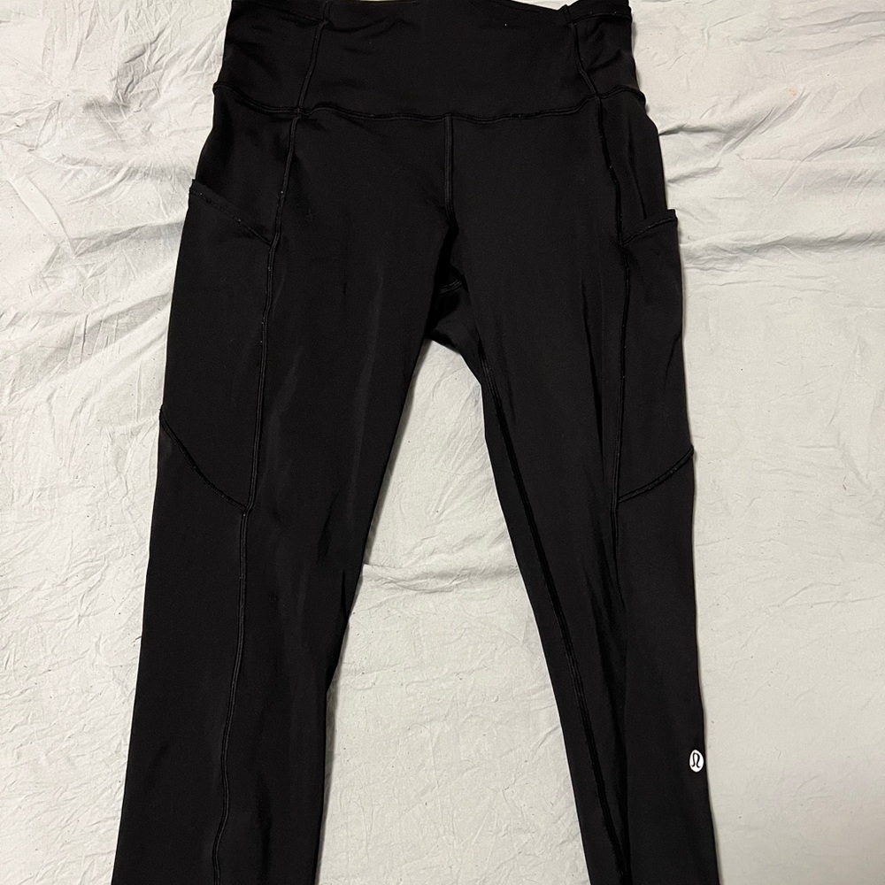 Lululemon workout leggings